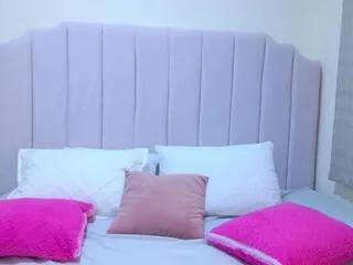 Offline alison_ferrer on Flirt4Free