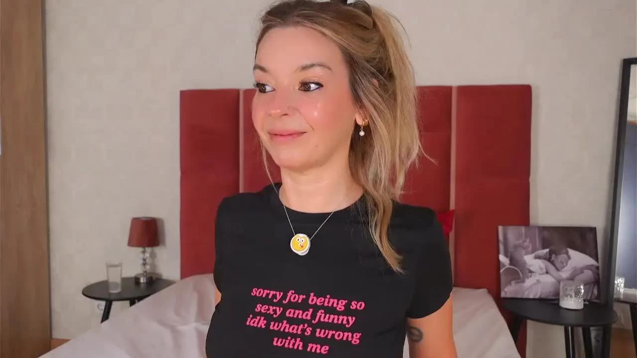 Private AliceViva on Streamray