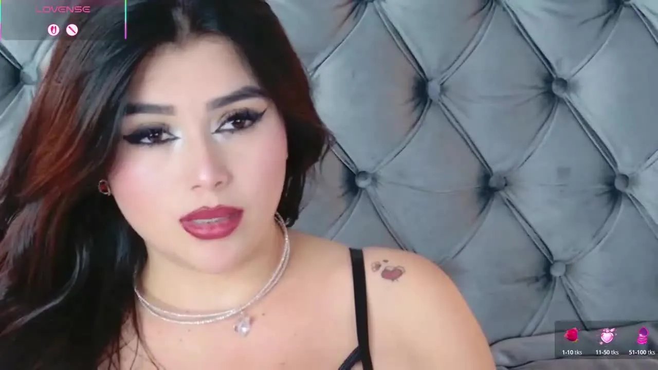 Offline AmyCanfiel on Streamray