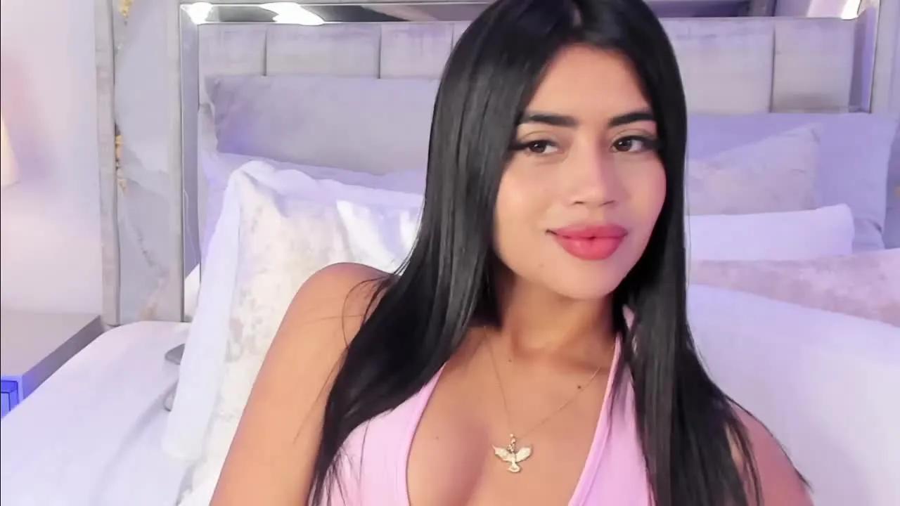 Offline CarolineWilliams on Streamray