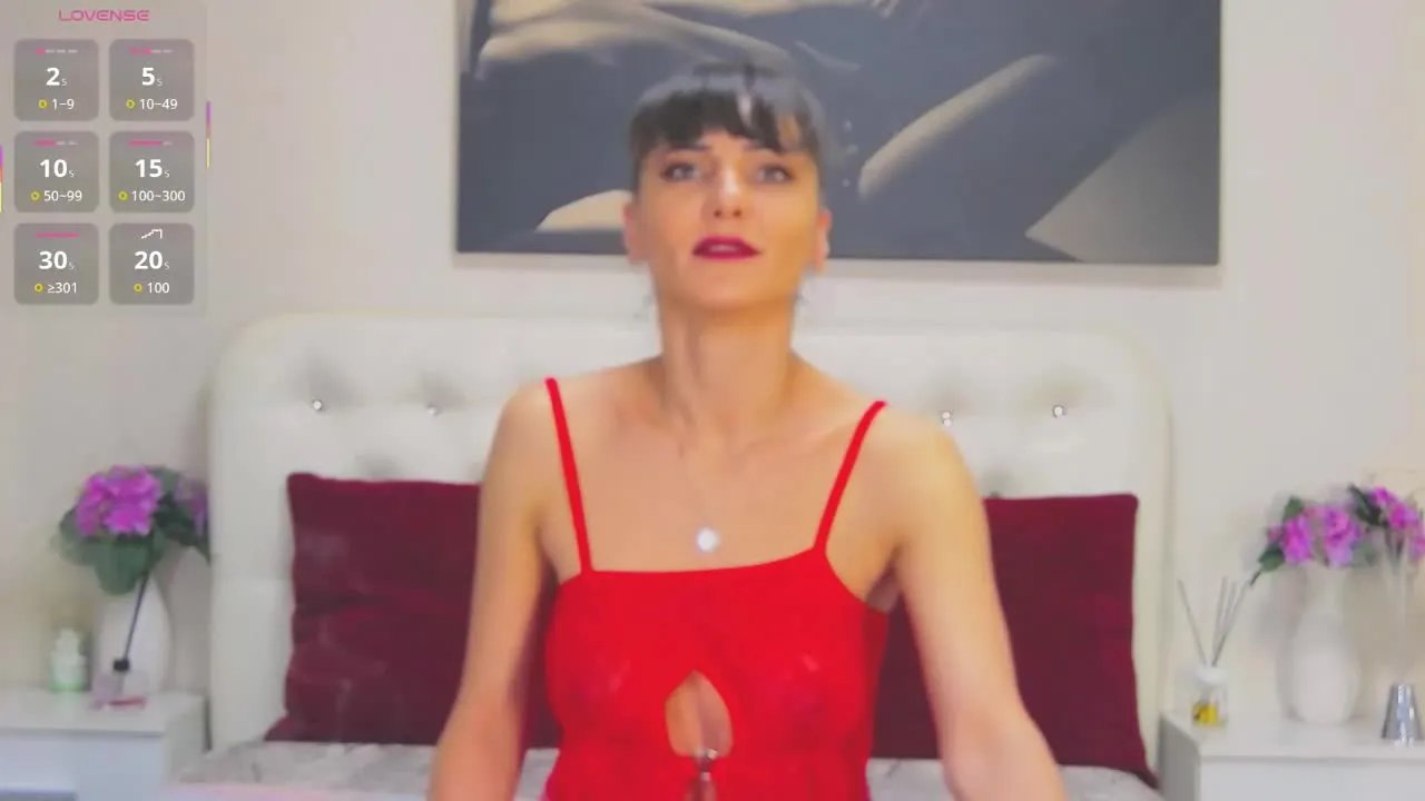 Offline KathiaLust on Streamray