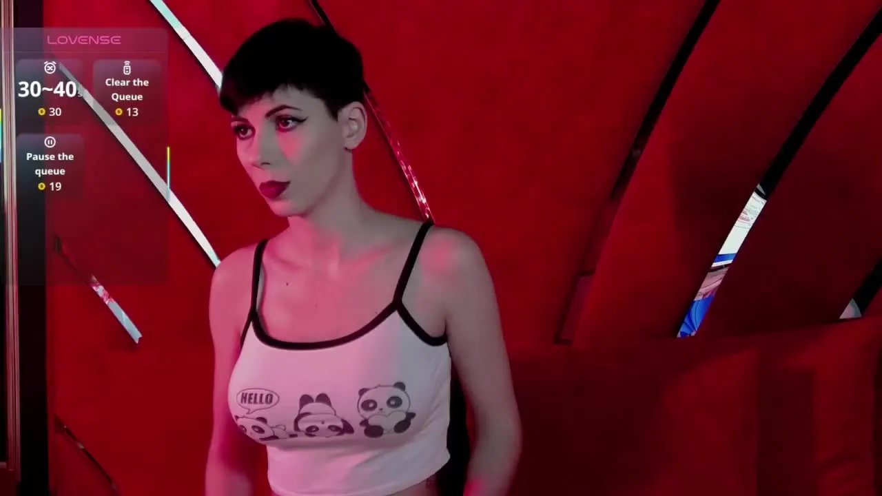 Offline RoxxyR on Streamray