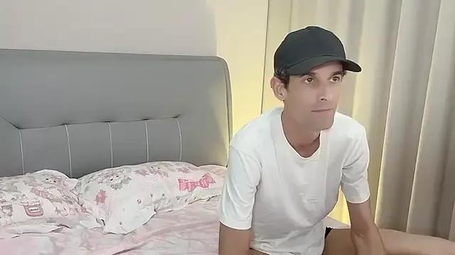 Freechat 19cmfuck18girl on StripChat