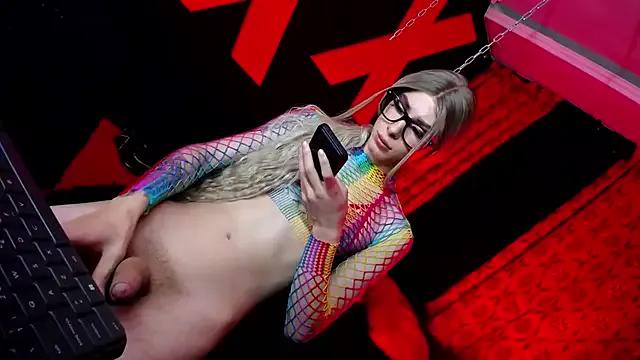 Freechat abrilbigcock on StripChat