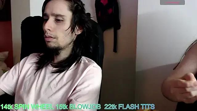 AddictCouple on StripChat