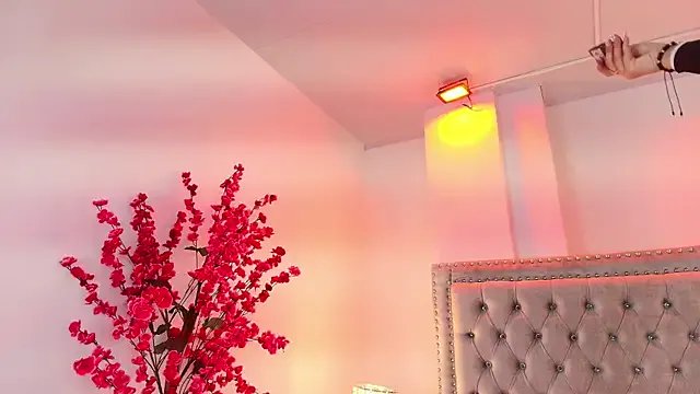 Freechat Ahilin_luther on StripChat