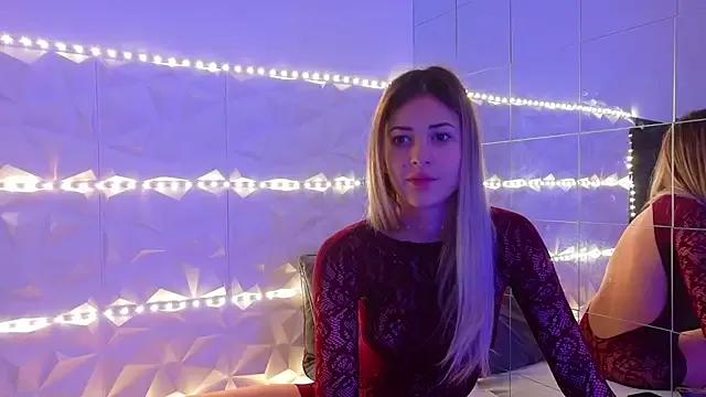 Aishha_ on StripChat