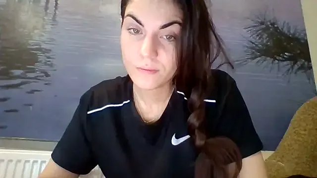 Freechat AliceTailor on StripChat