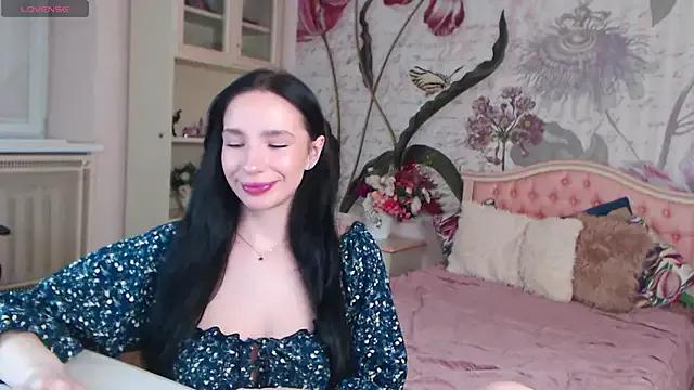 AliciaBow on StripChat