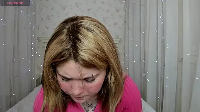 Alisa_Monroe on StripChat