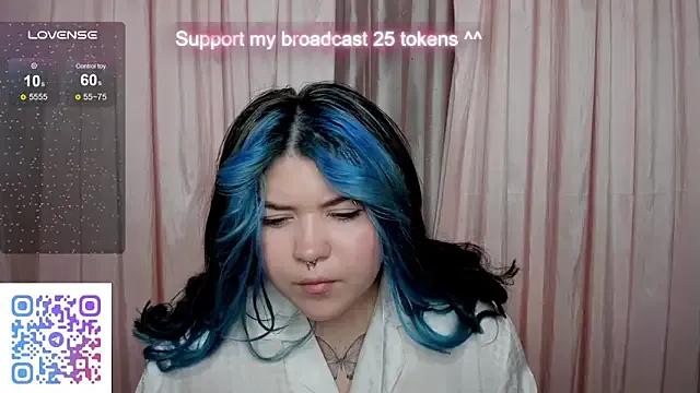 Alisa_Monroe on StripChat