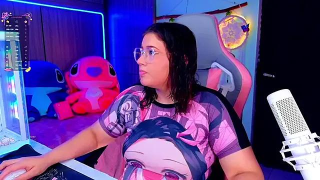 Allison_GAMERS on StripChat