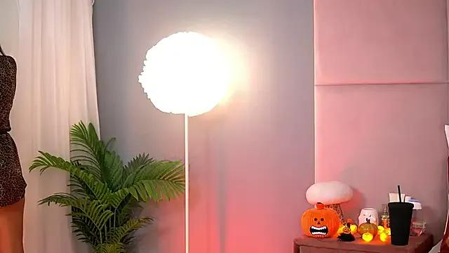 Freechat AlmaLuv on StripChat