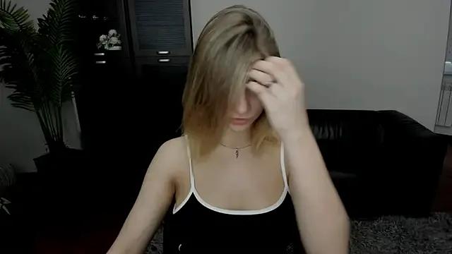 AmandaGracy_1 on StripChat 