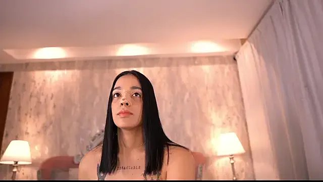 Freechat AngelineConnor on StripChat