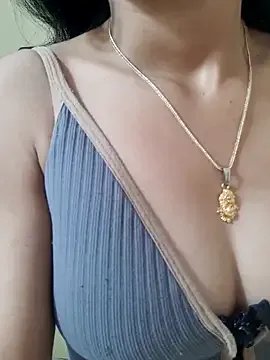 Anjali680 on StripChat