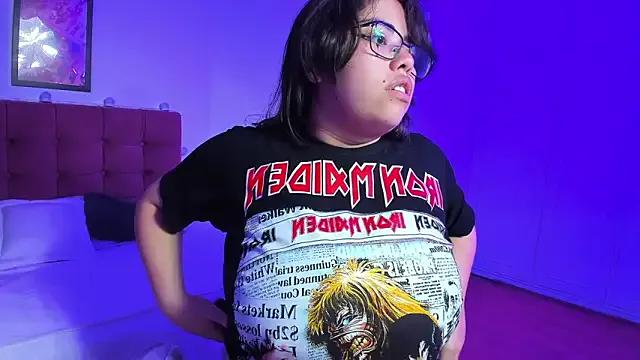 Freechat annie_rose11 on StripChat