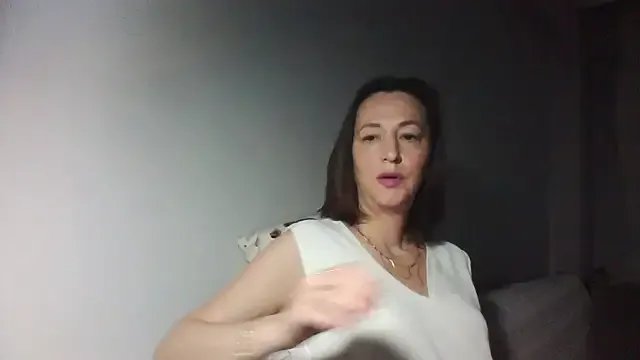 ArianaStarr on StripChat