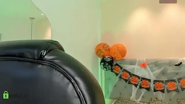 Freechat ASHLIE_DIXON1 on StripChat