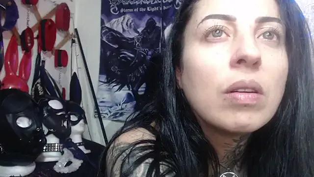 Freechat Astartexxx on StripChat