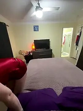 AussieKittyPurr on StripChat 