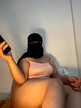 Barbyxhot on StripChat