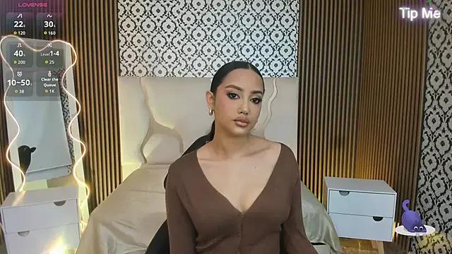 Freechat BEELLA_TAY1 on StripChat