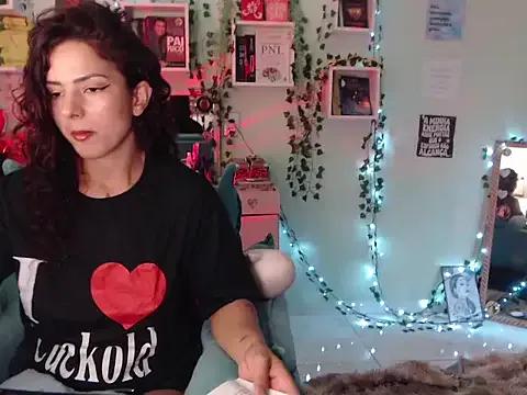 Freechat BeellyDance on StripChat