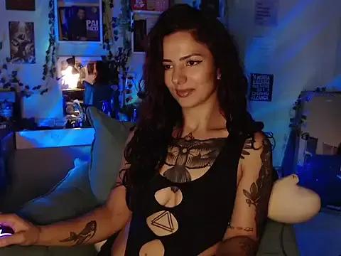 Freechat BeellyDance on StripChat