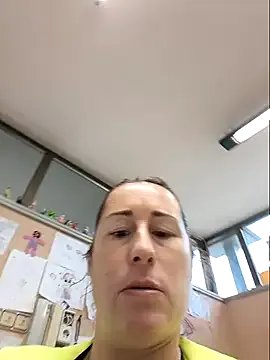 Freechat bichota85 on StripChat