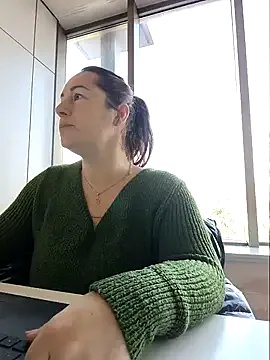 Freechat bichota85 on StripChat