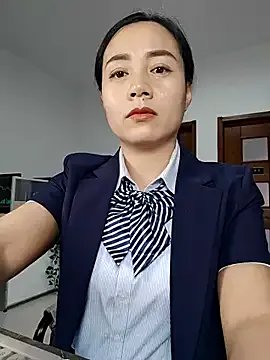 Freechat bingxin- on StripChat