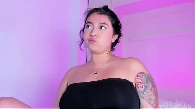 StripChat BrianaTaylorr is Freechat BrianaTaylorr — Cameltoe