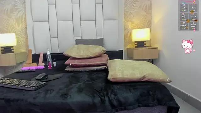 bryonycutee — cum and squirt