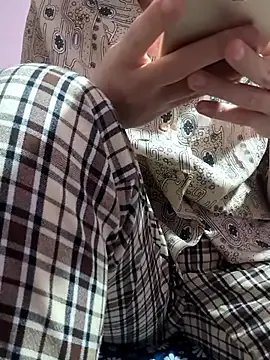 Freechat Caphedia-te-le on StripChat