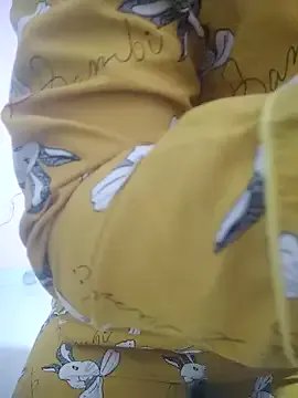 Freechat Caphedia-te-le on StripChat