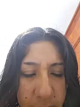 CAROLINE__07 on StripChat