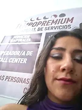 CAROLINE__07 on StripChat