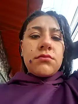 CAROLINE__07 on StripChat