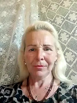 Freechat CassandraSandra44 on StripChat