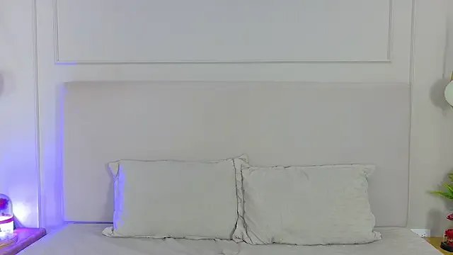 Freechat CathMellow on StripChat