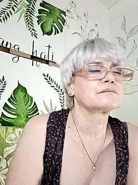 Freechat Catty_Lady on StripChat