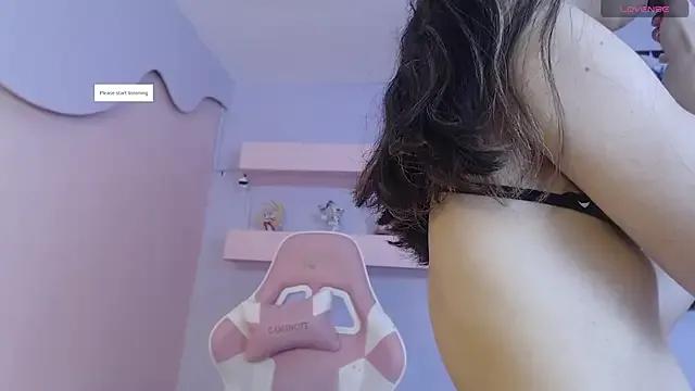 Freechat CharlotteMuller on StripChat