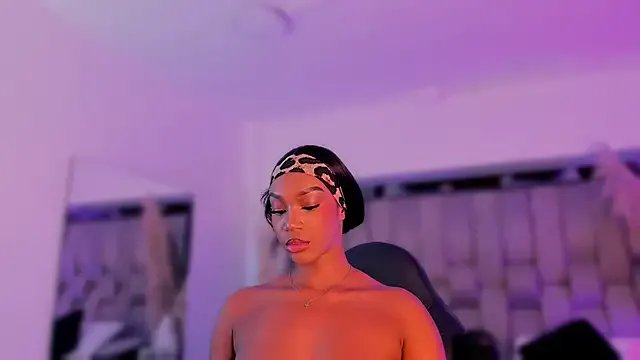 Freechat ChaynnaCooper on StripChat