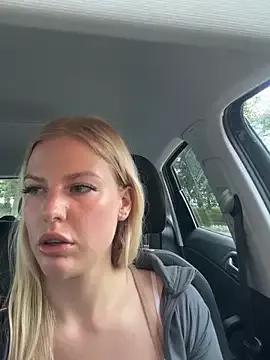 Freechat Chloemillerrxx on StripChat