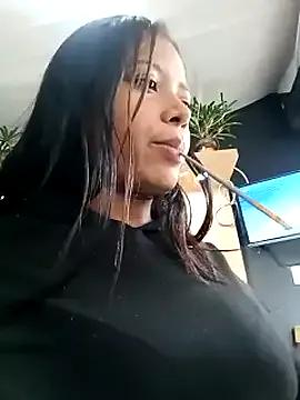 Freechat cindy_damm on StripChat