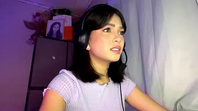 ConstancePorrini — Give you a sexy smile :)