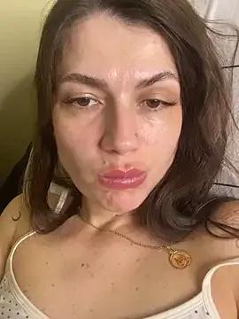 Cute_Erika — show pussy