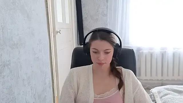 StripChat CutieAnny is Freechat CutieAnny — Tempting with my skirt