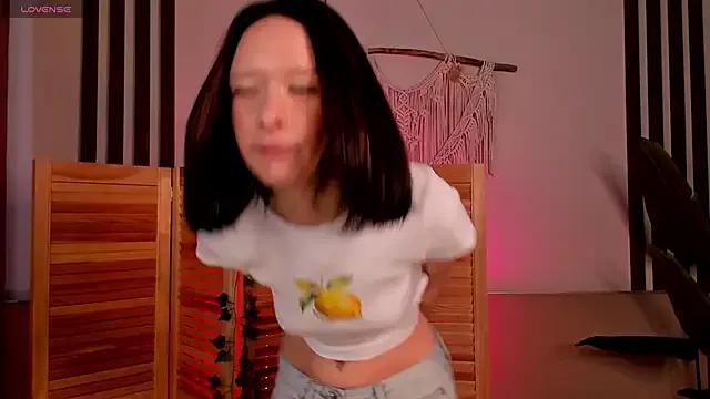 Freechat daily_glam on StripChat